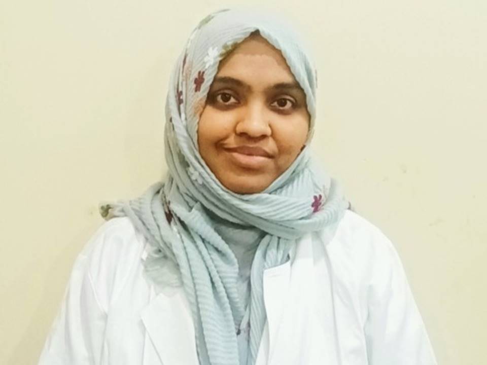 Dr Fouzia Rumana  